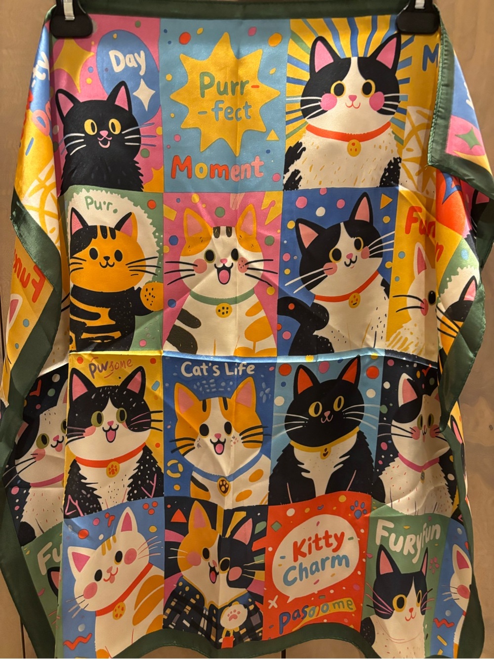 Colorful Cat Pattern Scarf - Multicolor